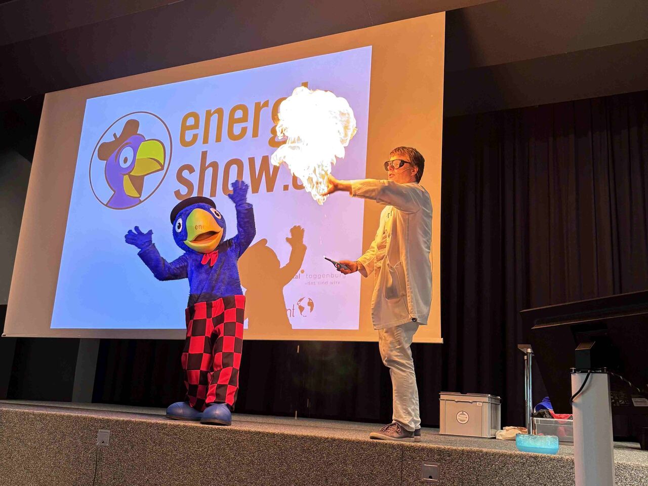 Globi Energieshow an der OST Rapperswil